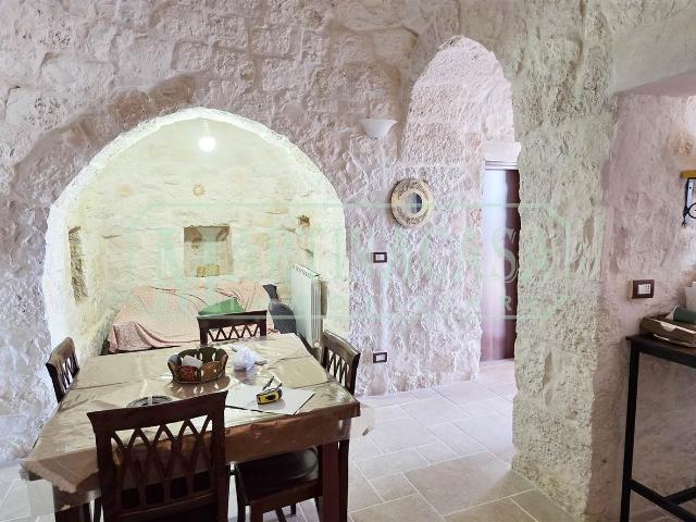 Affitto Trulli, in zona VIA OSTUNI, MARTINA FRANCA