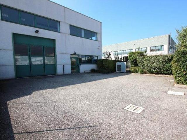 Affitto Ufficio da 475 mq in VIA DEI BERSAGLIERI