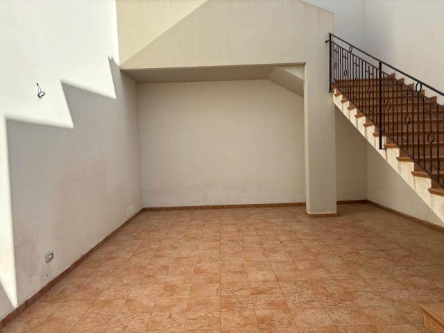 Affitto Villa a schiera, CAMPOFELICE DI ROCCELLA