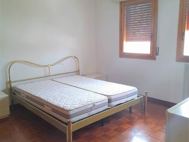 Affitto Villa a schiera, in zona BATTINDARNO, BOLOGNA