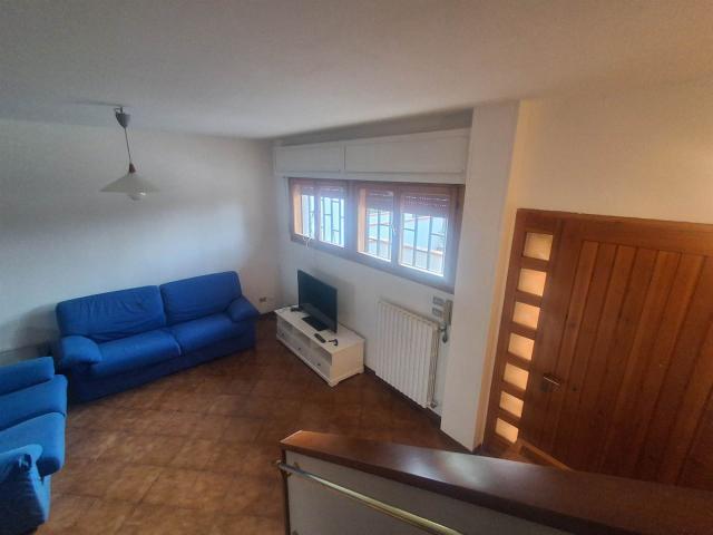 Affitto Villa a schiera, in zona BATTINDARNO, BOLOGNA