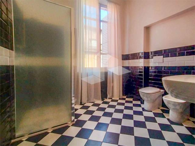 AFFITTO 4 CAMERE DA LETTO PER STUDENTI LAVORATORI