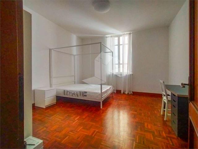 AFFITTO 4 CAMERE DA LETTO PER STUDENTI LAVORATORI