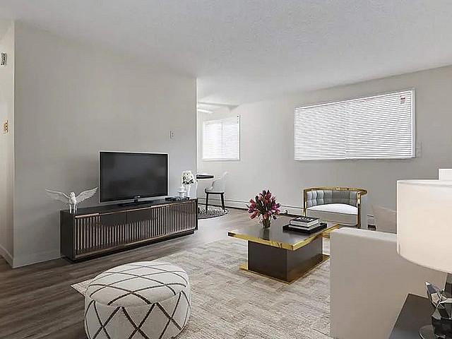 Affordable Apartments For Rent Huxley Apartments Apartment F