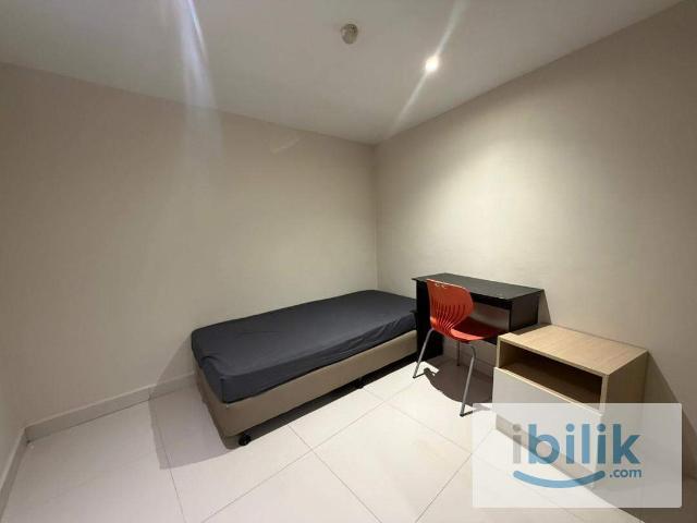 Affordable & Fully Furnished Stay Co Living Room @ Hotel Pheonix For Rent ‼️‼️