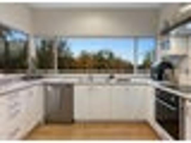AFFORDABLE FAMILY WAIAKE WINNER $1,025,000