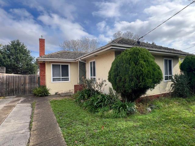 Affordable Family Home Opposite Darebin Parklands