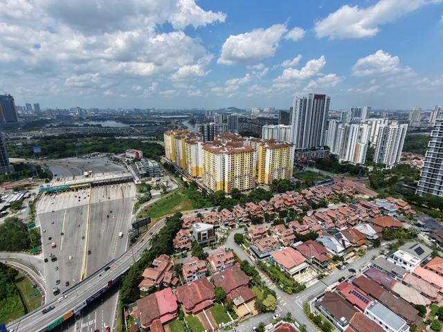 Affordable Family Living in Sunway City