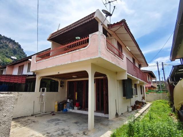 Affordable Freehold Intermediate Corner House in Taman Cempaka