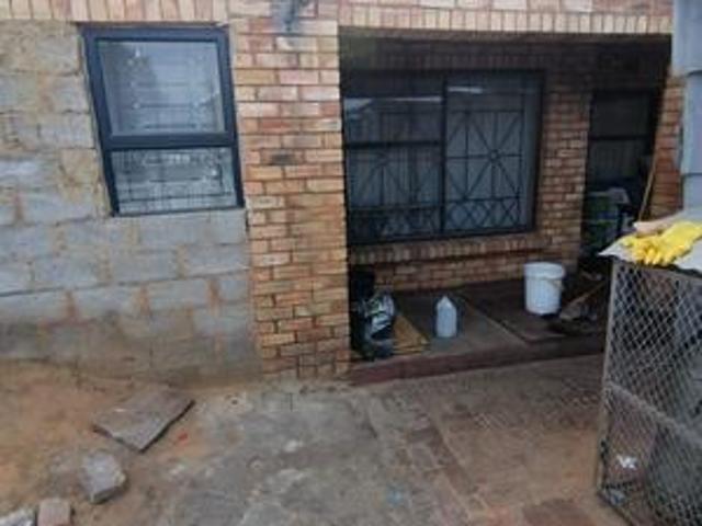 affordable house on the market in eb.