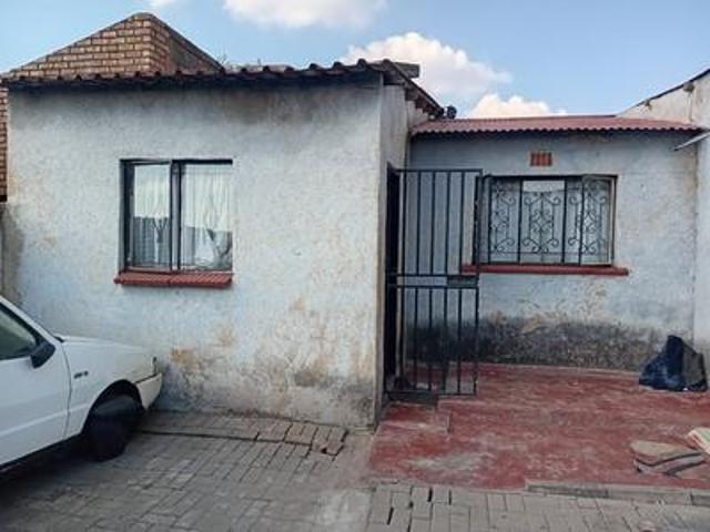 affordable house on the market in tembisa
