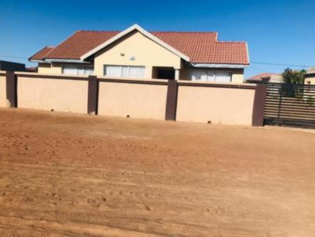 affordable house fir available in mo.