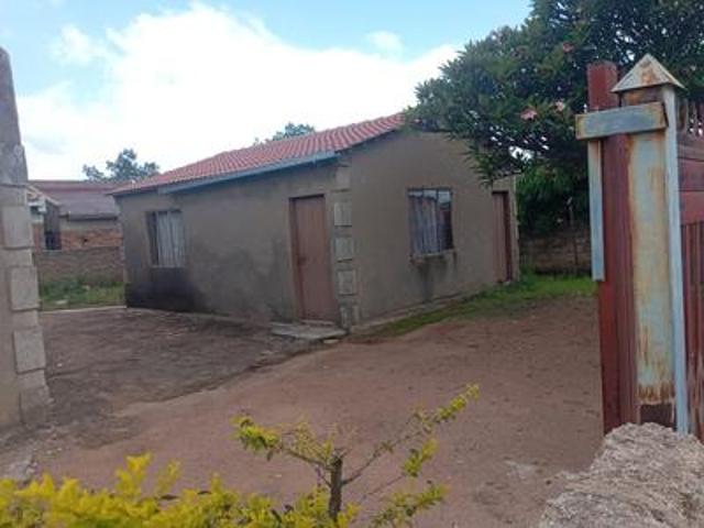 affordable house fir available in s.