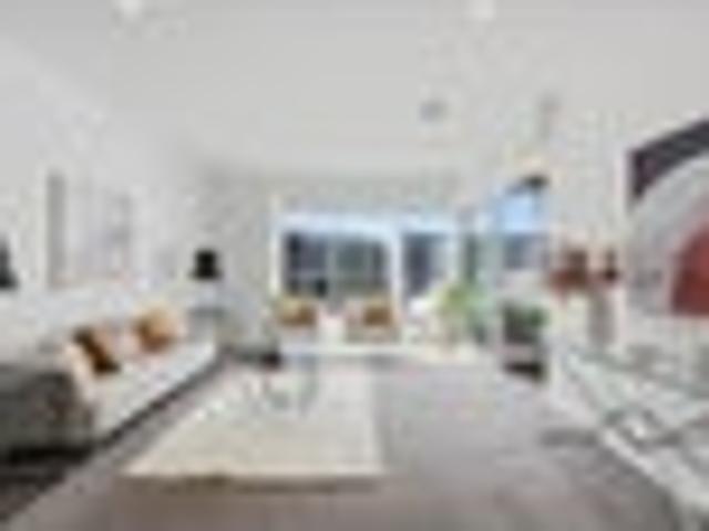 Affordable Luxury Top Location
