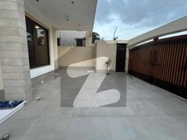 Affordable Prime Location House Of 500 Square Yards Is Available For rent DHA Phase 8