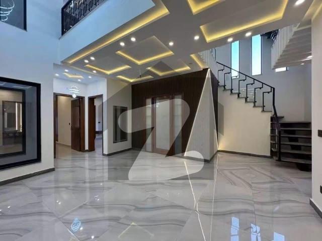 Affordable Prime Location House Of 7 Marla Is Available For sale Buch Villas Phase 2 Manik Block