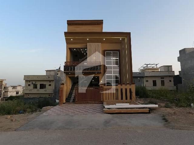 Affordable Prime Location House Available For sale In Jinnah Gardens Phase 1