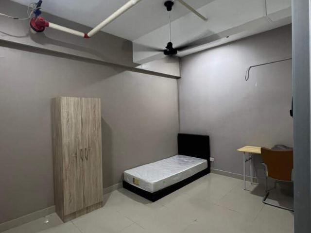 ✨ Affordable Room @ Avenue Crest | Fully Furnished | Near AEON Shah Alam