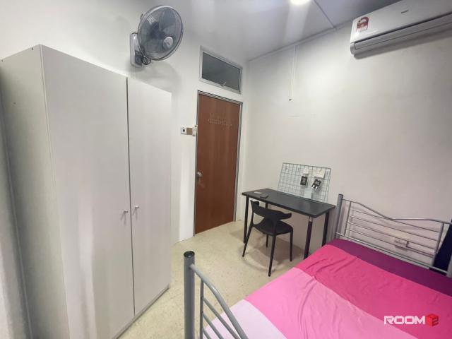 Affordable Room for Rent in Bukit Bintang Near Monorel KL