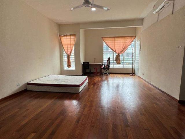✨ Affordable Room For Rent @ Seri Kembangan | Utilities Included