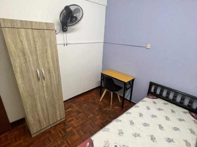Affordable Room @ PJS9 — Save More, Live Conveniently!