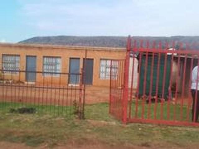 affordable stand on the market with.