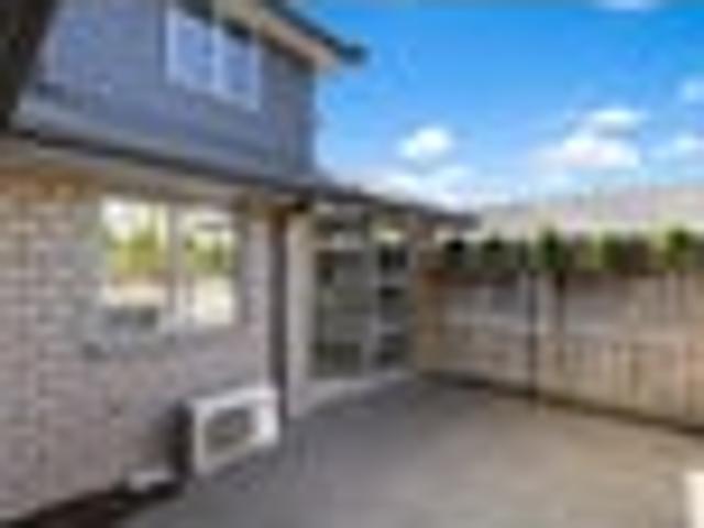 AFFORDABLE STYLISH TOWNHOUSE
