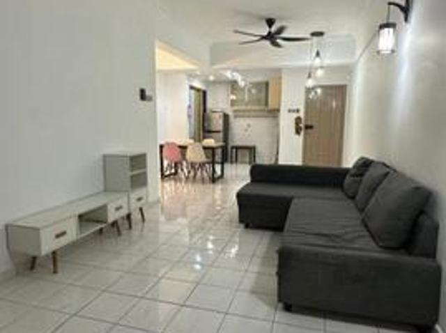 Affordable Semi Furnished Condo Vista MillenniumPuchong Selangor