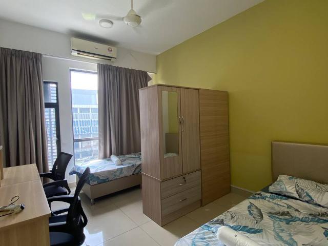 Affordable Shared Room with PRIVACY! Right beside KDU College!
