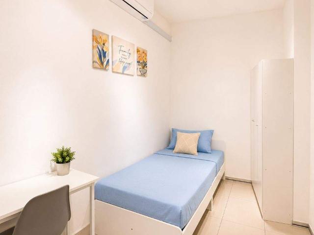 Affordable Single Room Near LRT – Utilities Included