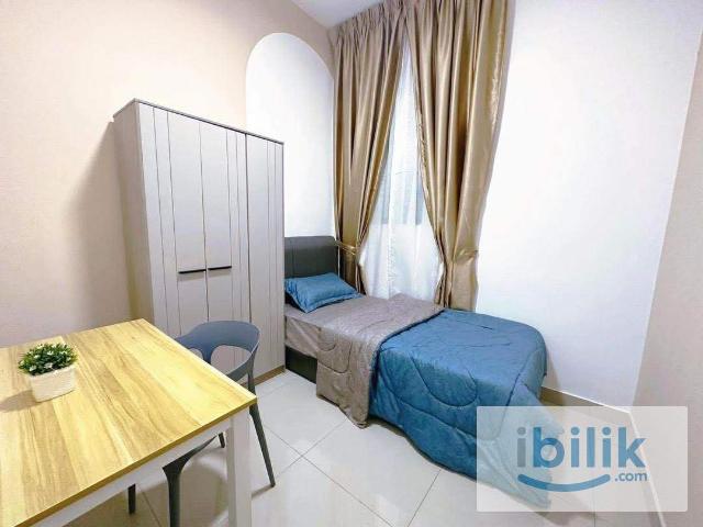 Affordable Single Room | Walk to MRT Maluri