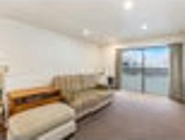 Affordable two bedroom Central Newtown