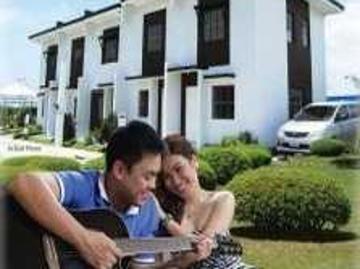 Affordable 2 BR Townhouse in Molino Bacoor Cavite