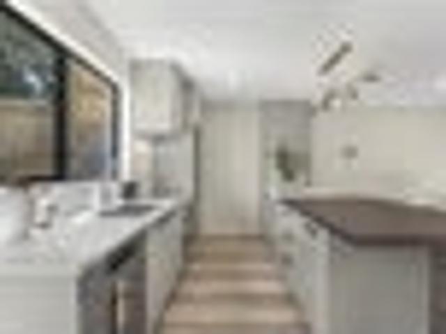 Affordable 4 bed easy living in Three Kings