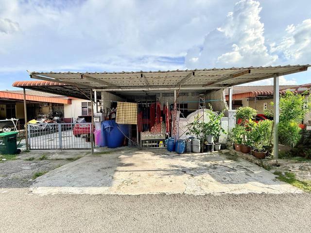 AFFORDABLERENOVATEDMATURE AREASingle Storey TerraceTaman Bestari