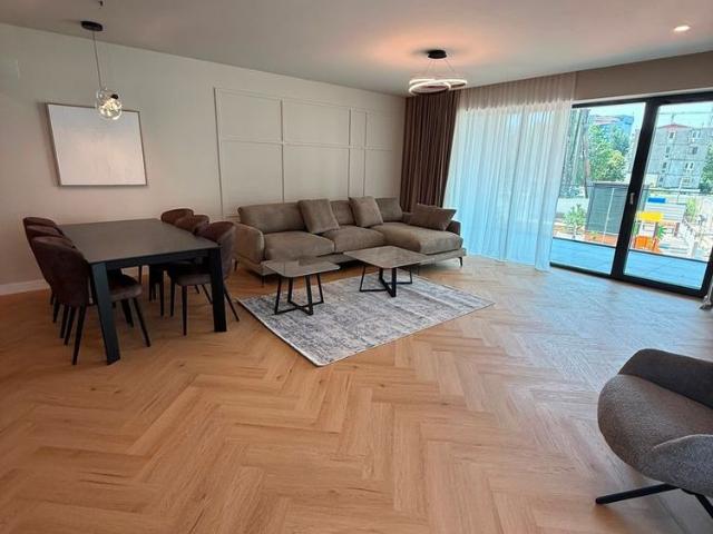 AFI Home North 4 camere,mobilat&utilat,prima inchiriere,+1 loc parcare