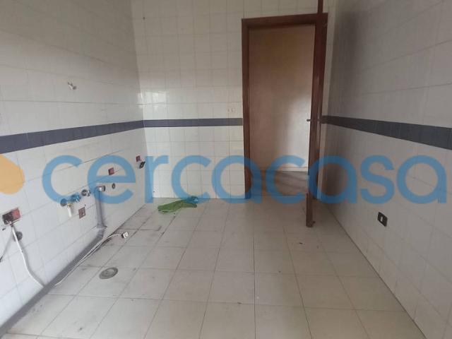 Afragola, zona centralissima in condominio, ottimo contesto