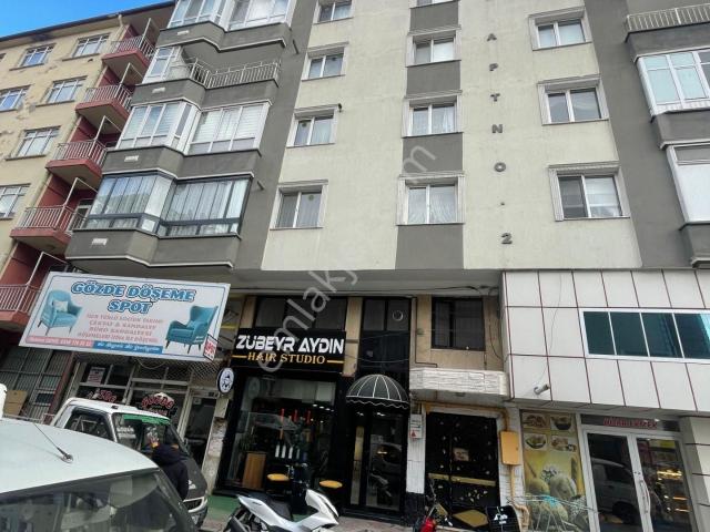 Afyon Üçok Emlaktan Cumhuriyet Mah Köşe Konum Satılık 4+1 Dubleks Daire