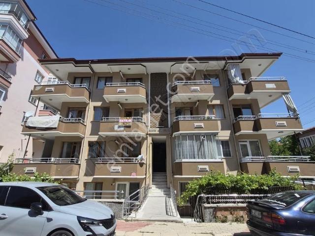 afyon Üçok Emlaktan Esentepe Mah 3+1 118m² Satılık Daire