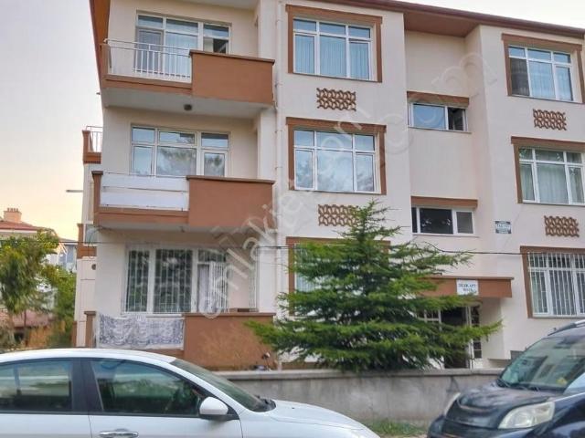 Afyon Üçok Emlaktan Harbiş Kocatepe Mah 3+1 100m² Satılık Daire