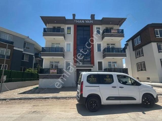 Afyon Üçok Emlaktan Kanlıca Mah Kiralık 2+1 Sıfır Lüx Daire