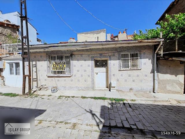 AFYON IŞILAY EMLAK'TAN BURMALI MAH. SATILIK MÜSTAKİL EV