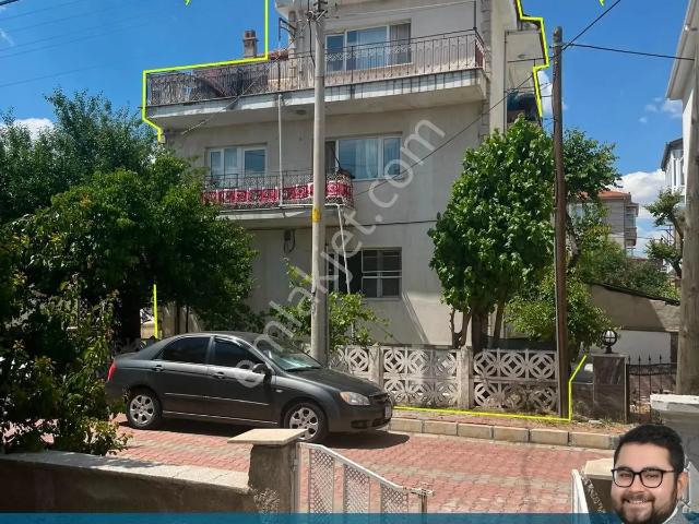 Afyonkarahisar Merkez Esentepe Mahallesi'nde Satılık Komple Bina