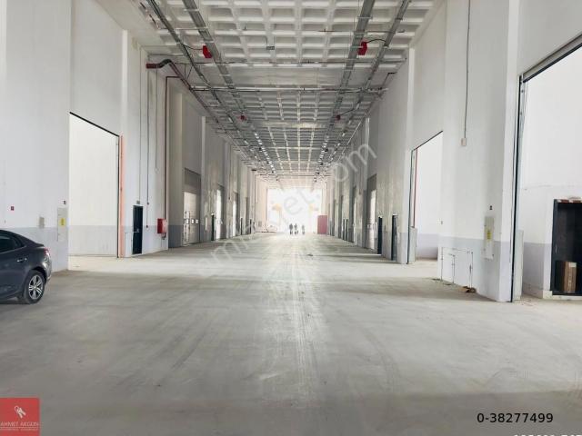 Akçaburgazda Sıfır Önü Açık 9.30h Yükseklik Düz Giriş 300 M2