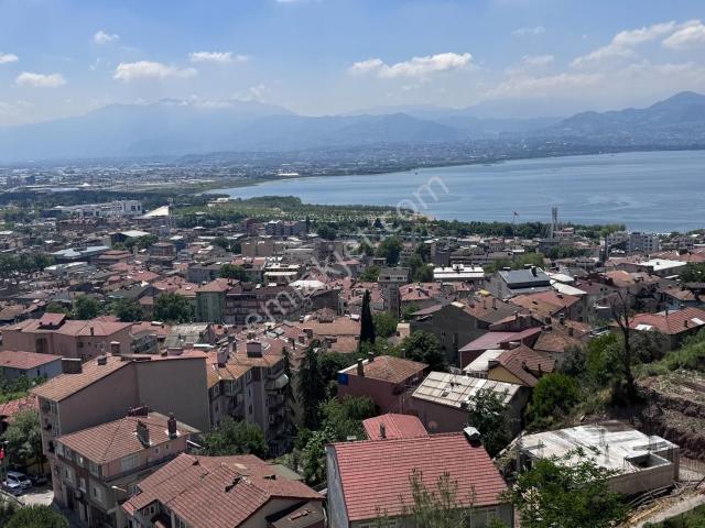 Akçakoca Mahallesinde Kapanmaz Deniz Manzaralı Satılık 3+1 Daire