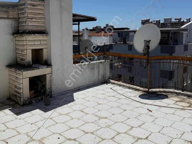 Akçay Köşemden Merkezde Eşyalı 6+1 Satılık Dubleks