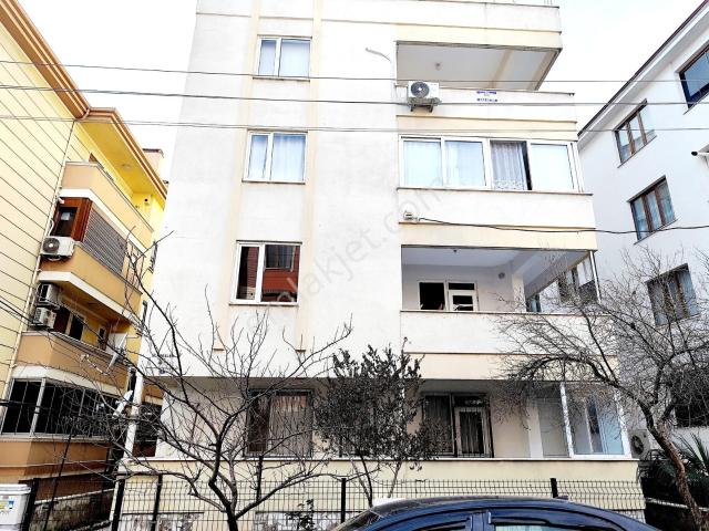 Akçay Merkezde Ferah 3+1 Arakat Ön Cephe Satılık Daire