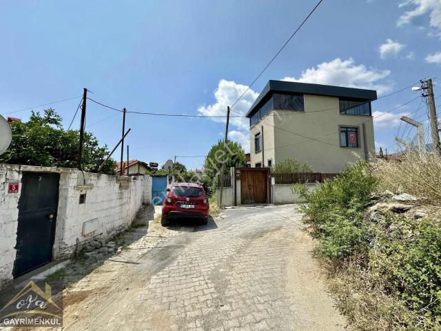 Akçay Oya Gayrimenkul'den Kızılkeçili'de Satılık Köy Evi