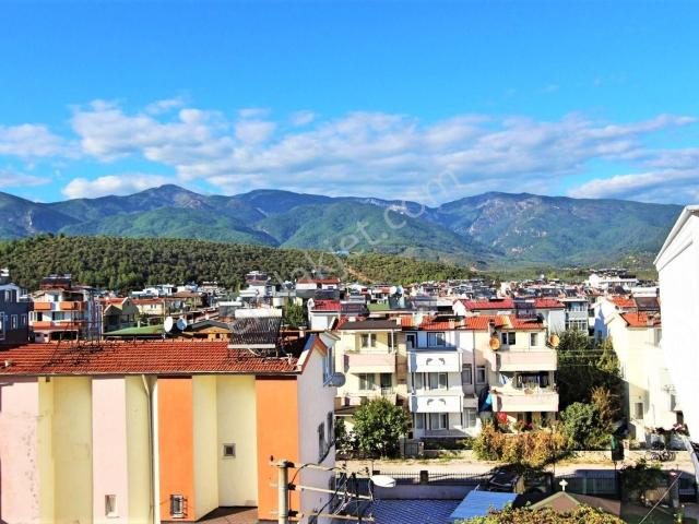 Akçay'da Aygül'den Denize Yakın Doğa Manzaralı Çift Teraslı Deprem* Etütlü Acill 3+1 Satılık Dubleks