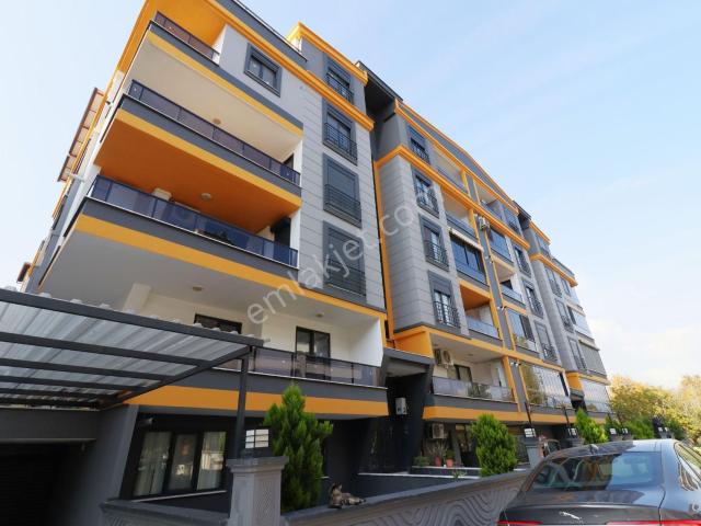 ✨akçay'da✨aygül'den✨denize Yakın Merkezi Lokasyonda Kapalı Otoparklı Doğalgazlı 3+1 Satılık Daire